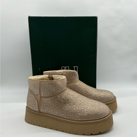 Wild Fable Missy Platform Ankle Boots Beige Rhinestone Vegan Suede Size 10 NIB - Picture 9 of 12